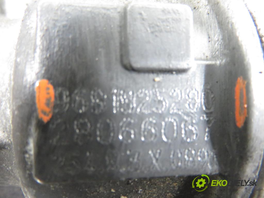 PEUGEOT 307 Break (3E) KOMBI 2004 0,00 2.0 HDi 135 - RHR (DW10BTED4) 1997,00 VENTIL EGR 9681825290 ; 9645689780