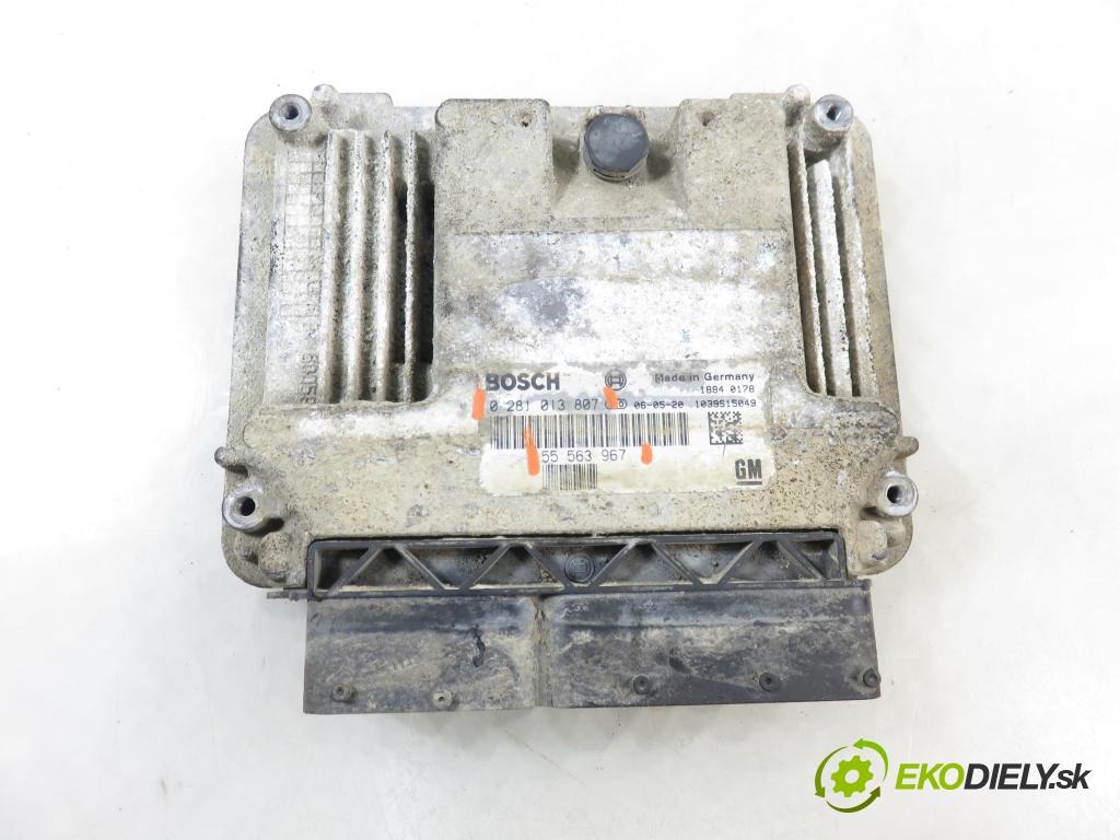 SAAB 9-3 (YS3F) SEDAN 2006 88,00 1.9 TiD - Z 19 DT 1910,00 Riadiaca jednotka Motor 0281013807 ; 55563967