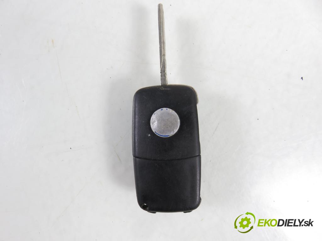 VW PASSAT B5.5 (3B3) SEDAN 2002 74,00 1.9 TDI PD 101 - AVB 1896,00 spinačka 4B0905851A (Spínacia skrinka)