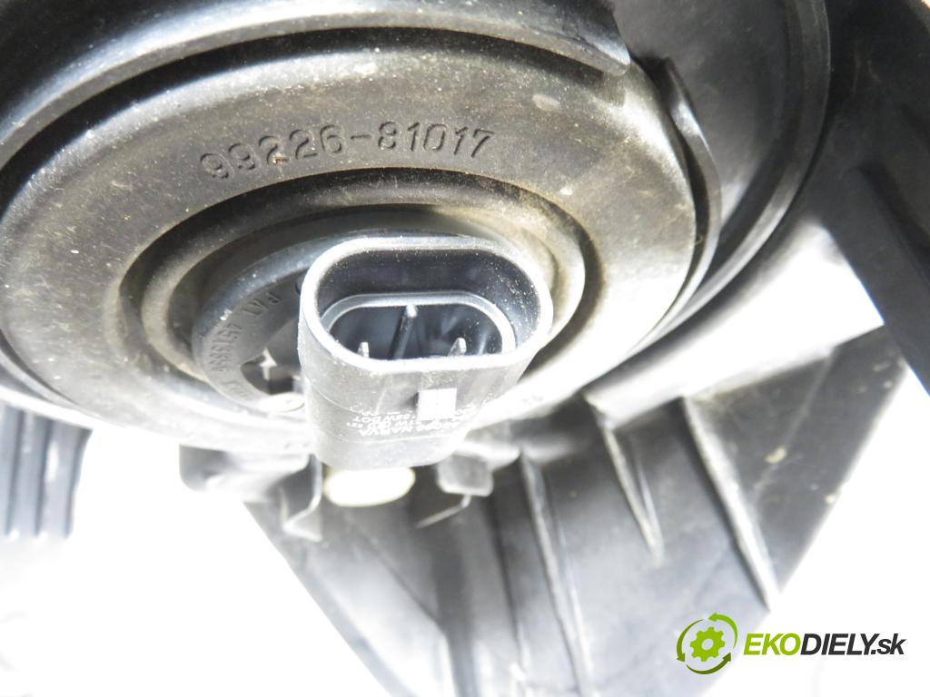 TOYOTA AVENSIS VERSO (_M2_) MINIVAN 2004 85,00 2.0 D (CLM20_) - 1CD-FTV 1995,00 Svetlo LP