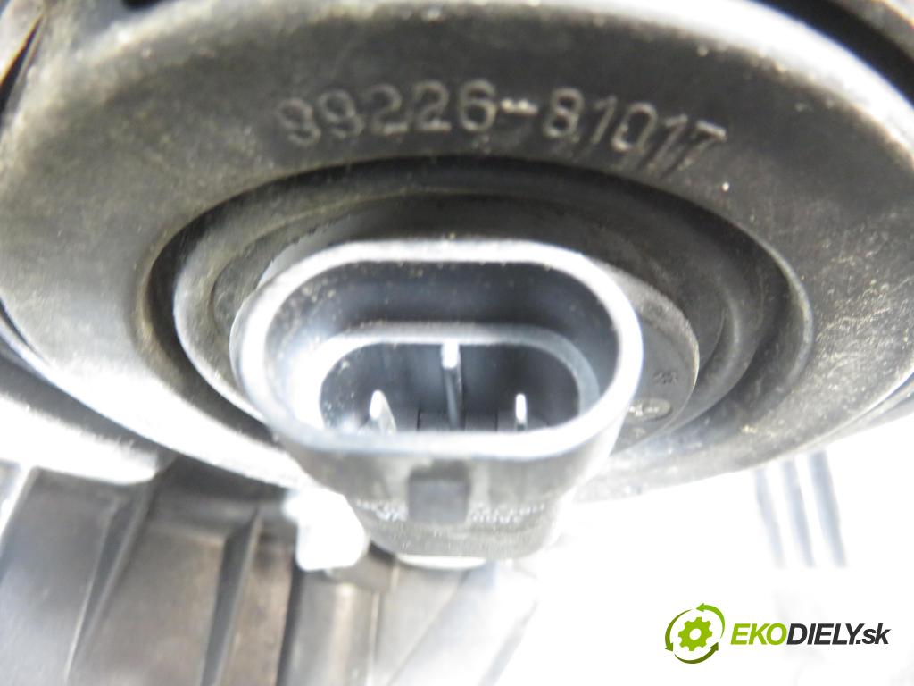 TOYOTA AVENSIS VERSO (_M2_) MINIVAN 2004 85,00 2.0 D (CLM20_) - 1CD-FTV 1995,00 Svetlo PP