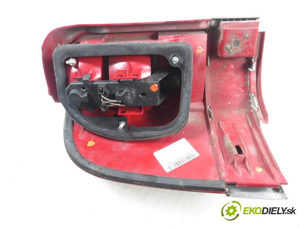 VW SHARAN (7M8, 7M9, 7M6) VAN 2002 85,00 1.9 TDI PD 115 - AUY 1896,00 Svetlo pravé zadné