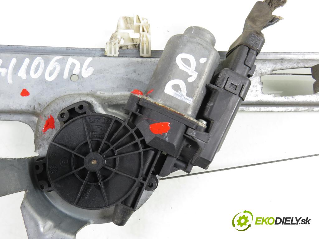 RENAULT SCENIC II (JM0/1_) MINIVAN 2006 78,00 1.5 dCi 106 - K9K 732 1461,00 Mechanizmus okien PTE