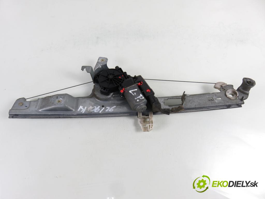 RENAULT SCENIC II (JM0/1_) MINIVAN 2006 78,00 1.5 dCi 106 - K9K 732 1461,00 Mechanizmus okien 440726