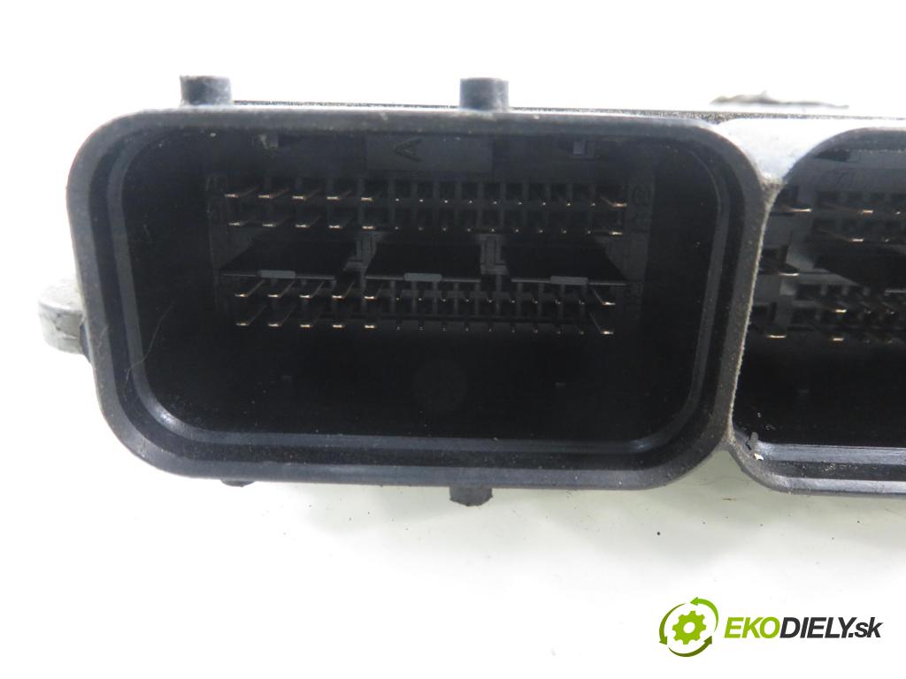 VW SHARAN (7M8, 7M9, 7M6) MINIVAN 2007 103,00 2.0 TDI - BRT 1968,00 Riadiaca jednotka Motor 03G906016JP ; 0281012696