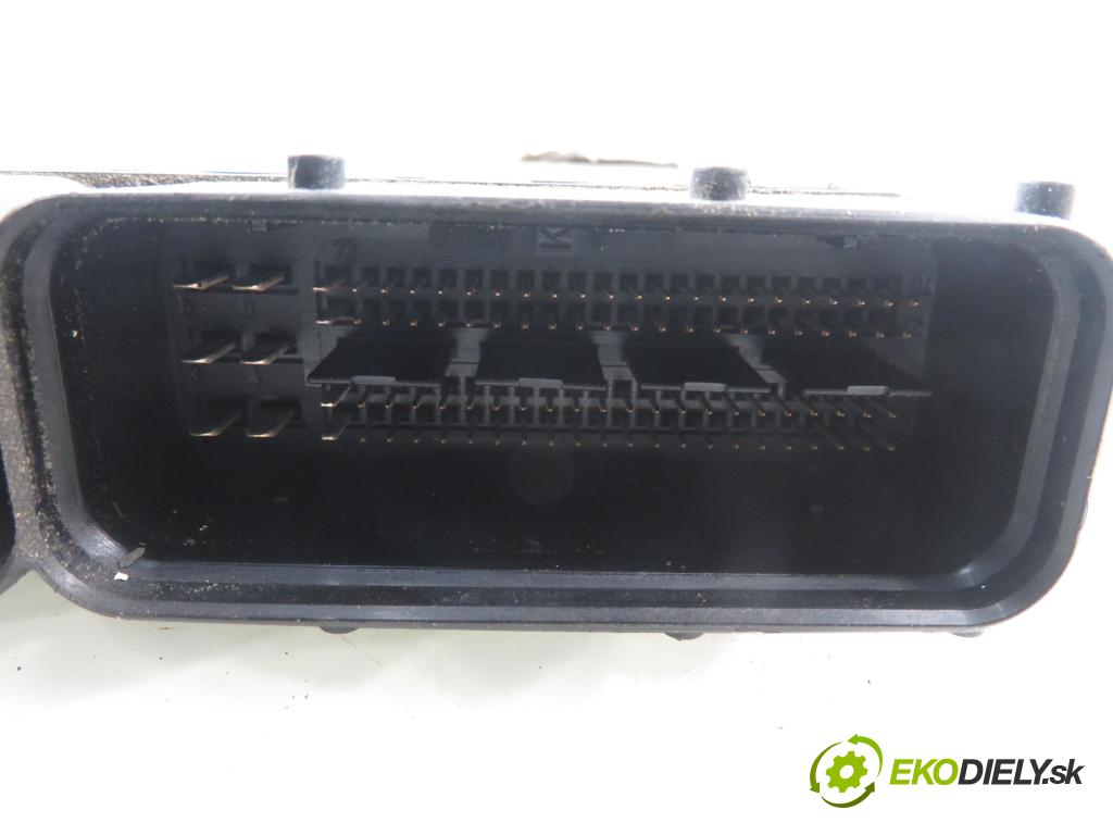 VW SHARAN (7M8, 7M9, 7M6) MINIVAN 2007 103,00 2.0 TDI - BRT 1968,00 Riadiaca jednotka Motor 03G906016JP ; 0281012696
