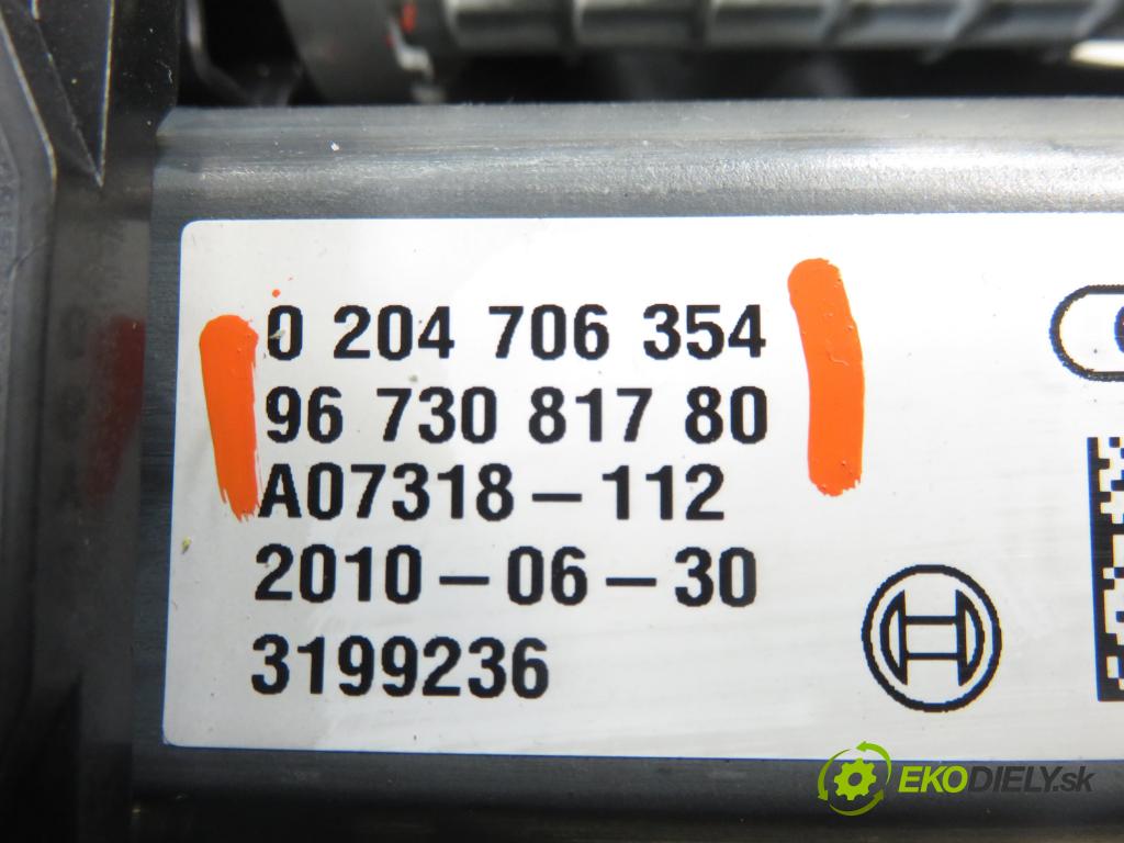 CITROEN C4 Picasso I (UD_) MINIVAN 2010 80,00 1.6 HDi 16V 109 - 9HZ 1560,00 BRZDA: ručny elektrický A2C53379974 ; 9673081780 ; 0204706354