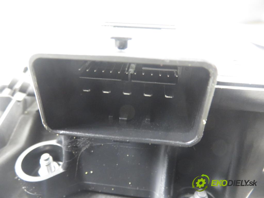 CITROEN C4 Picasso I (UD_) MINIVAN 2010 80,00 1.6 HDi 16V 109 - 9HZ 1560,00 BRZDA: ručny elektrický A2C53379974 ; 9673081780 ; 0204706354