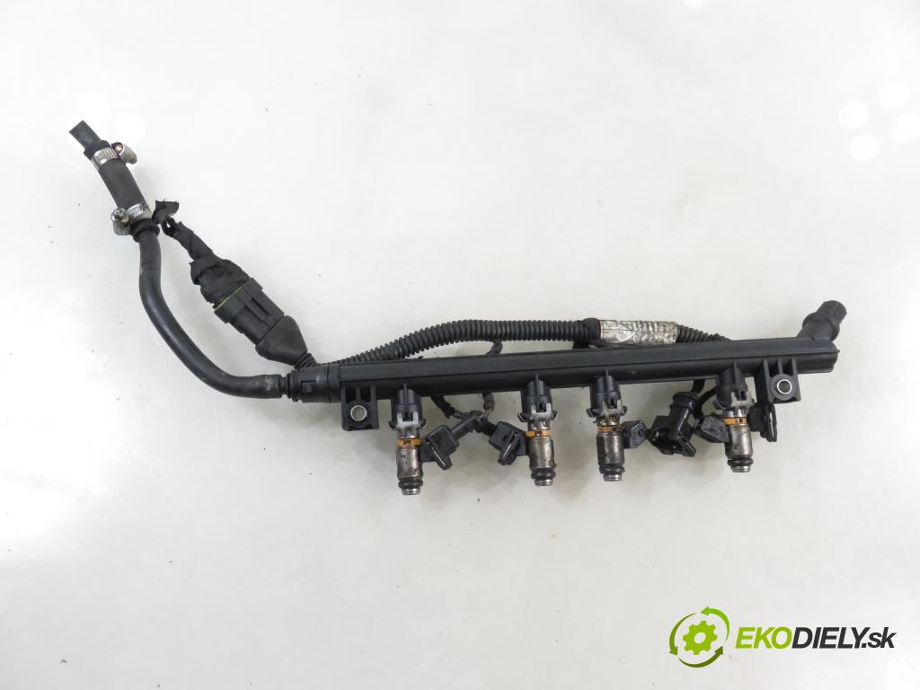 FIAT PANDA (169_) HB 2011 51,00 1.2 - 169 A4.000 1242,00 Lišta vstrekovacia IWP160 (Vstrekovacia lišta)