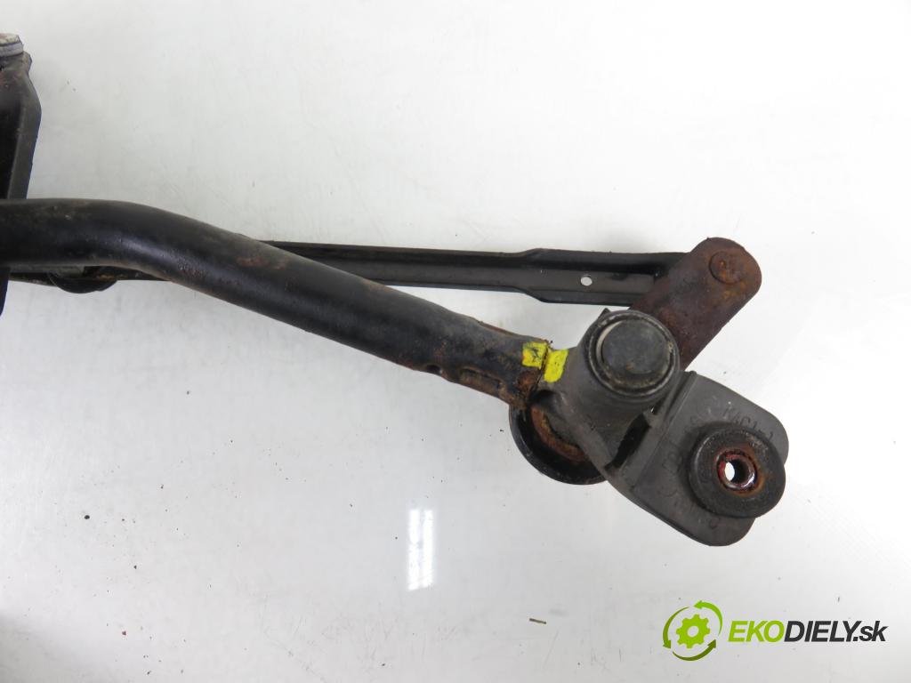 KIA CEE'D SW (ED) KOMBI 2009 90,00 1.6 122 - G4FC 1591,00 MECHANISMUS/ motorek stěračů