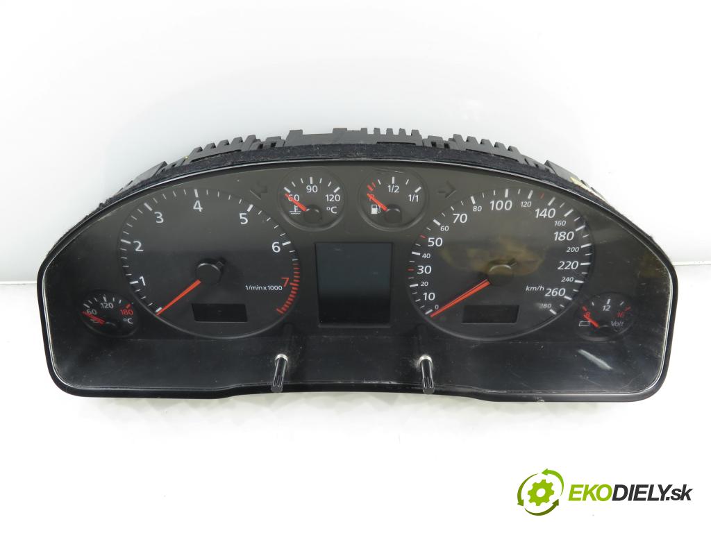 AUDI A6 Avant (4B5, C5) KOMBI 2001 220,00 4.2 quattro - ASG 4172,00 Prístrojovka elektrický 4B0920932N