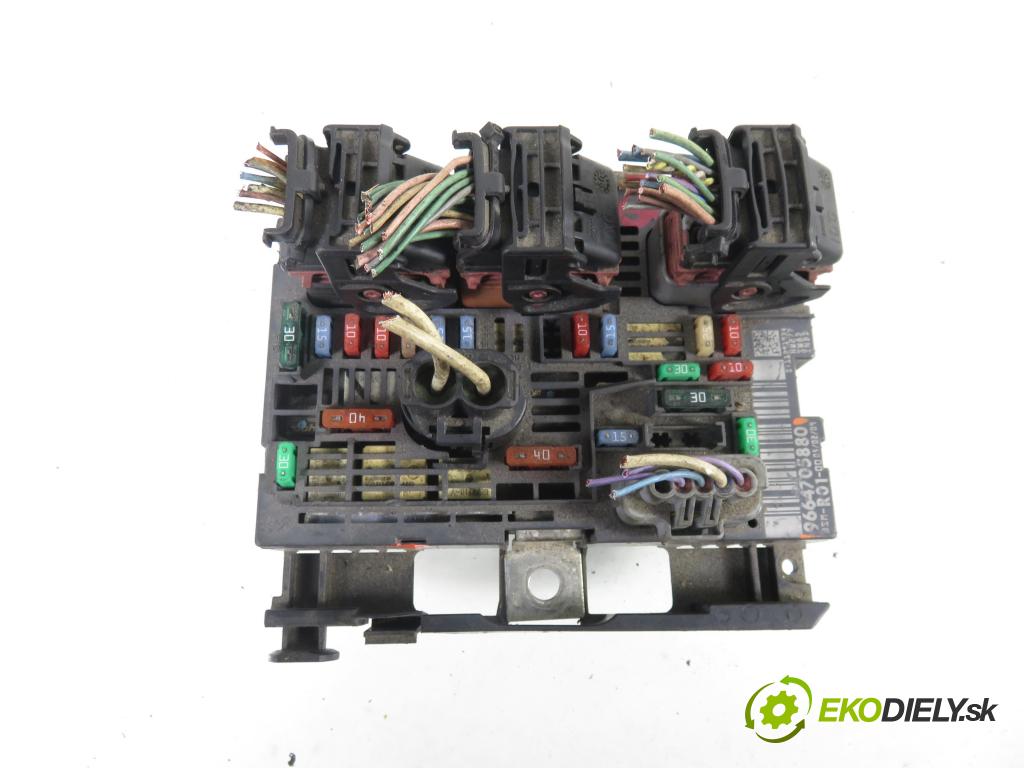 CITROEN C4 Grand Picasso I (UA_) MINIVAN 2006 80,00 1.6 HDi - 9HZ (DV6TED4) 1560,00 MODUL BSM 9664705880