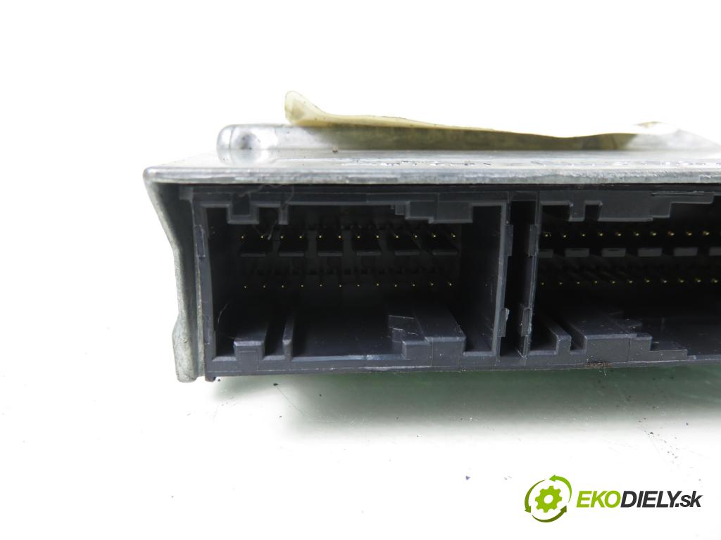 CITROEN C4 Grand Picasso I (UA_) MINIVAN 2006 80,00 1.6 HDi - 9HZ (DV6TED4) 1560,00 MODUL air BAG 9655968780