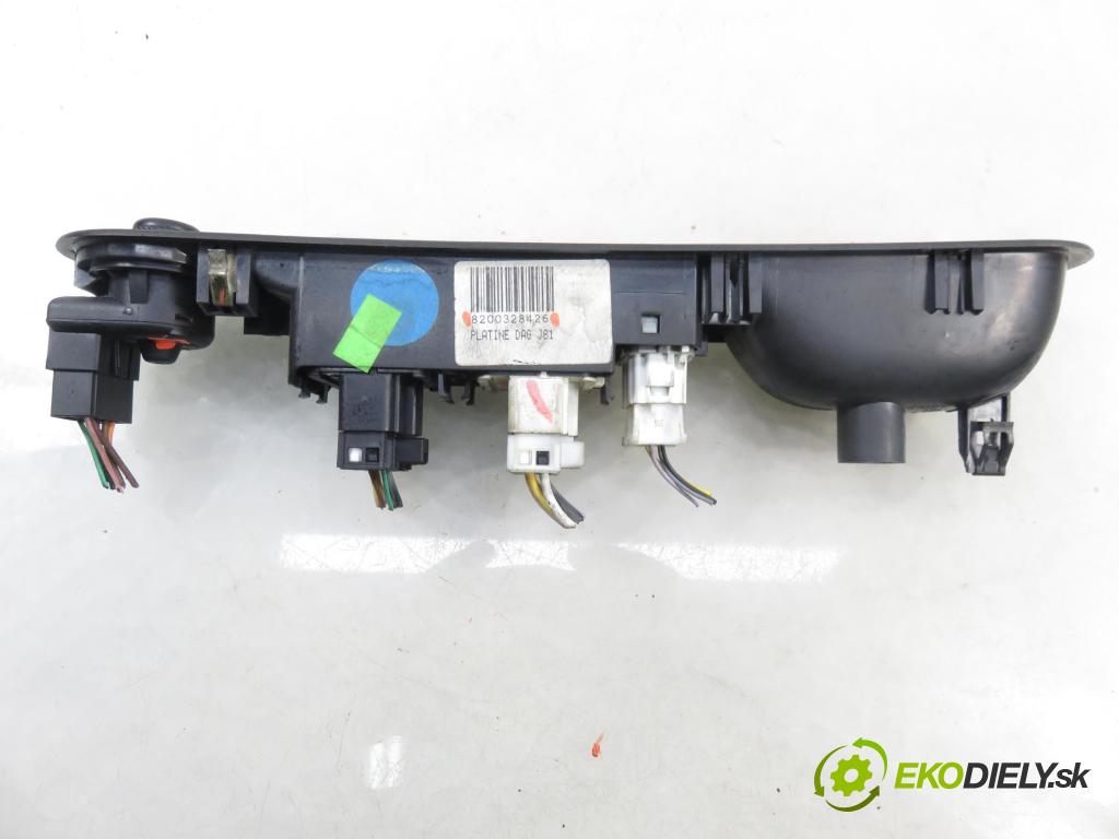 RENAULT ESPACE IV (JK0/1_) MINIVAN 2004 85,00 1.9 dCi 116 - F9Q 820 1870,00 Panel ovládania okien 8200328426