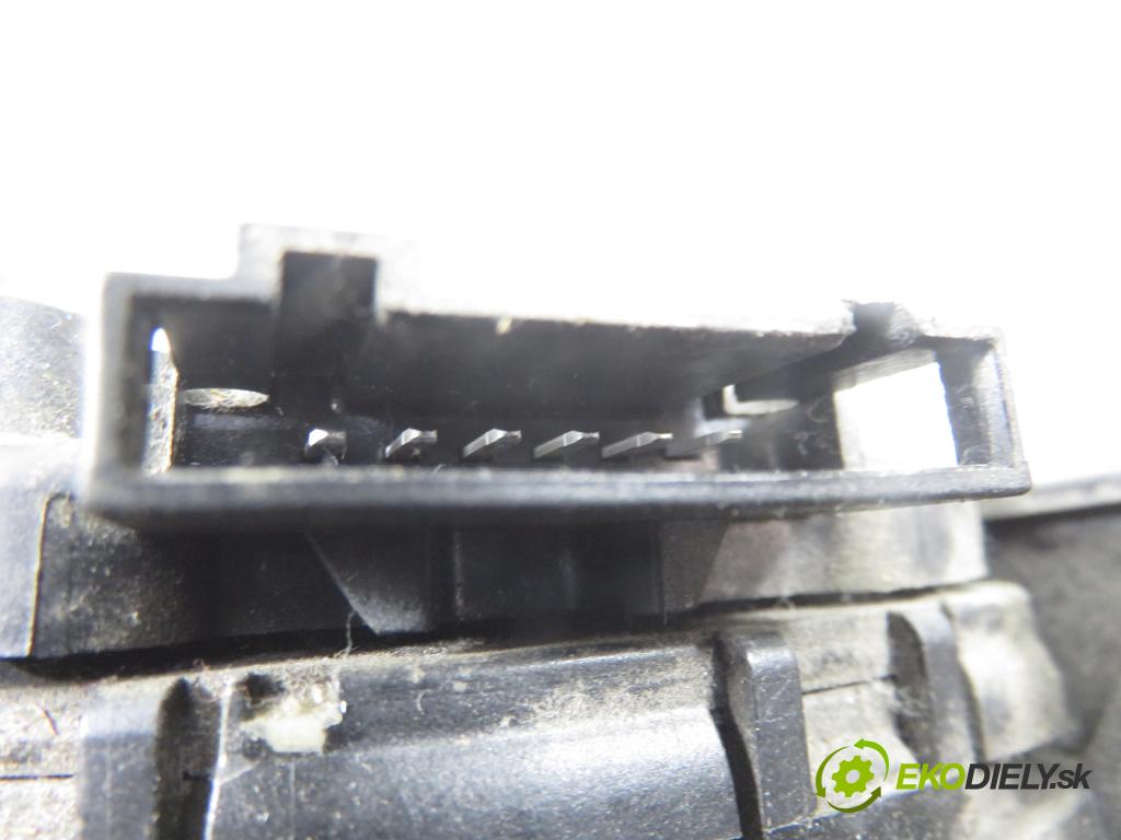 RENAULT ESPACE IV (JK0/1_) MINIVAN 2004 85,00 1.9 dCi 116 - F9Q 820 1870,00 Potenciometer plynu 8200007512 (Potenciometer plynového pedálu)