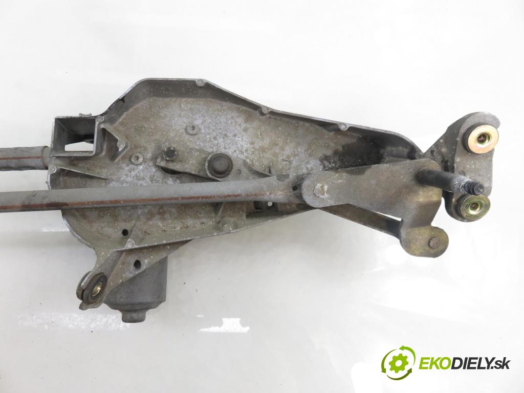 RENAULT ESPACE IV (JK0/1_) MINIVAN 2004 85,00 1.9 dCi 116 - F9Q 820 1870,00 Motorček stieračov 0390241805