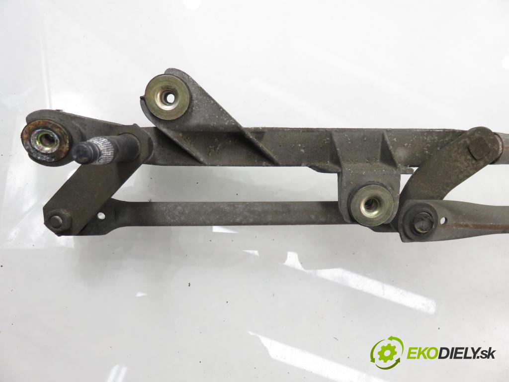 RENAULT ESPACE IV (JK0/1_) MINIVAN 2004 85,00 1.9 dCi 116 - F9Q 820 1870,00 Motorček stieračov 0390241805