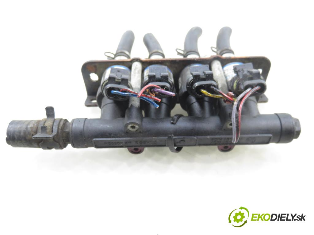 RENAULT SCENIC I (JA0/1_) CROSSOVER 2001 102,00 2.0 16V RX4 139 - F4R 744 1998,00 Lišta vstrekovacia LPG 67R011022 ; GISMI3100