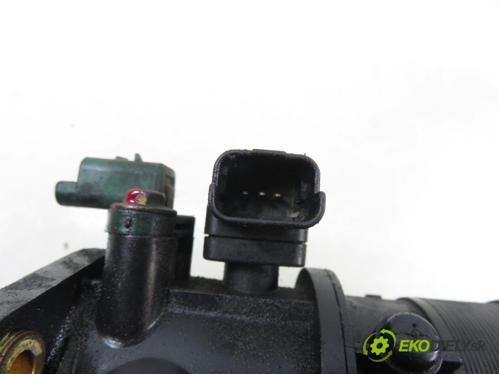 PEUGEOT 307 Break (3E) KOMBI 2004 0,00 2.0 HDi 135 - RHR (DW10BTED4) 1997,00 Škrtiaca klapka 9657522480 (Škrtiaca klapka)