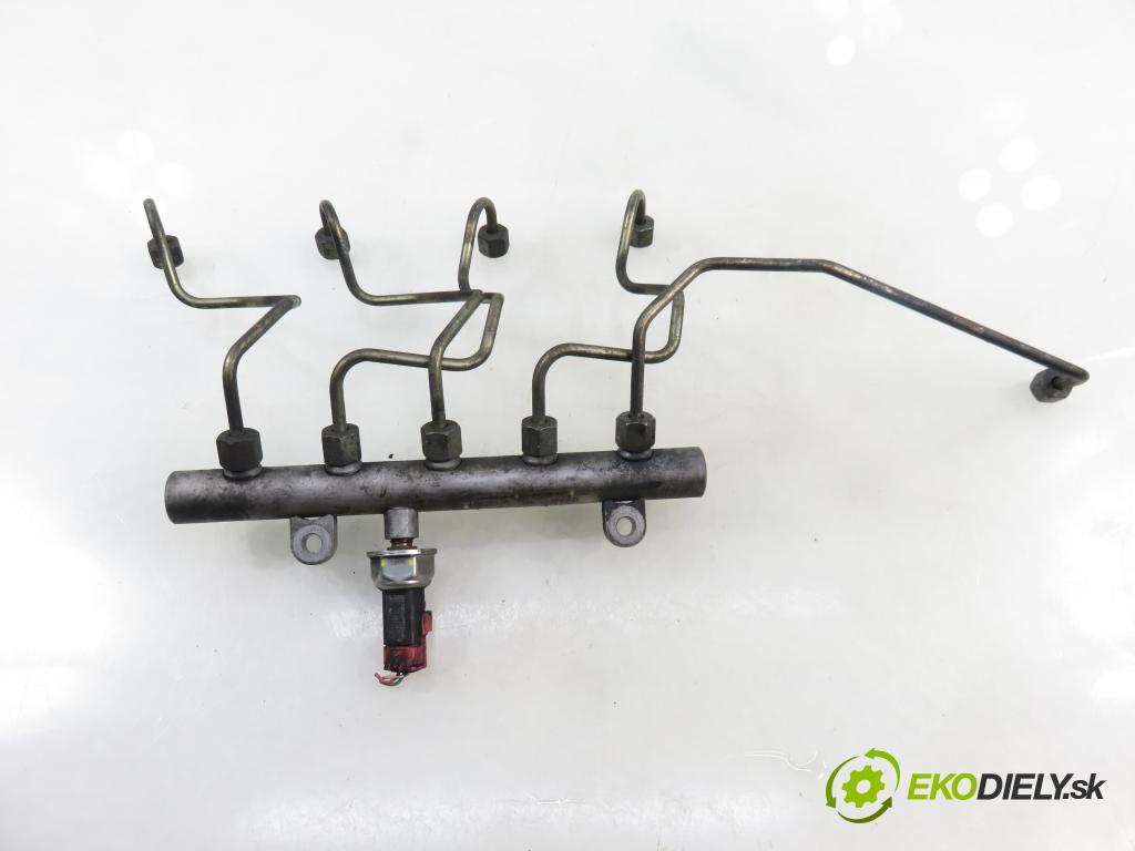 PEUGEOT 307 Break (3E) KOMBI 2004 0,00 2.0 HDi 135 - RHR (DW10BTED4) 1997,00 Lišta vstrekovacia 5WS40041 ; 9645689580 ; 5WS40039 (Vstrekovacia lišta)