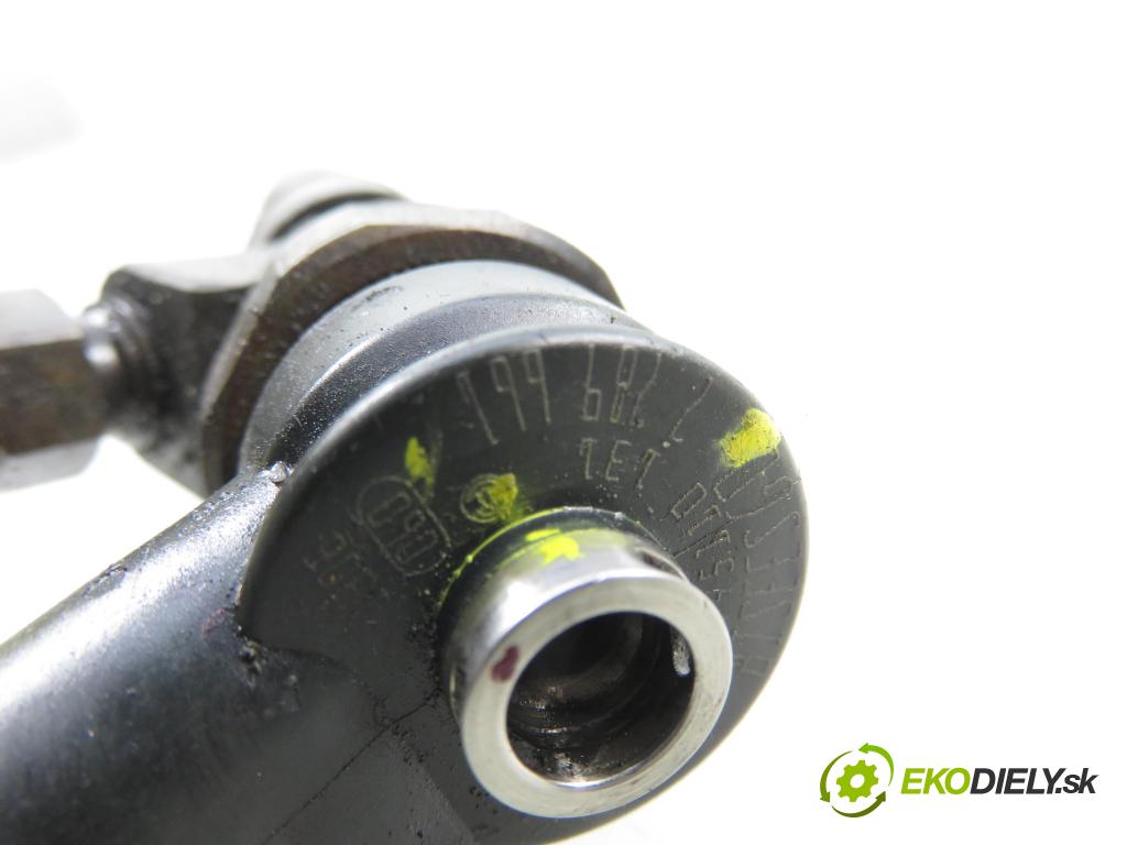 BMW 3 Compact (E46) COMPACT 2002 110,00 320 td 150 - M47 D20 (204D4) 1995,00 vstrekovač 0445110131 ; 7789661 (Vstrekovač paliva)