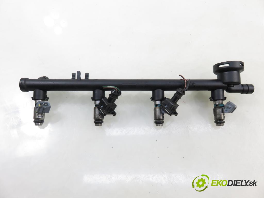 RENAULT SCENIC I (JA0/1_) CROSSOVER 2001 102,00 2.0 16V RX4 139 - F4R 744 1998,00 Lišta vstrekovacia IWP042 ; 7700107405 ; 7700112777 (Vstrekovacia lišta)