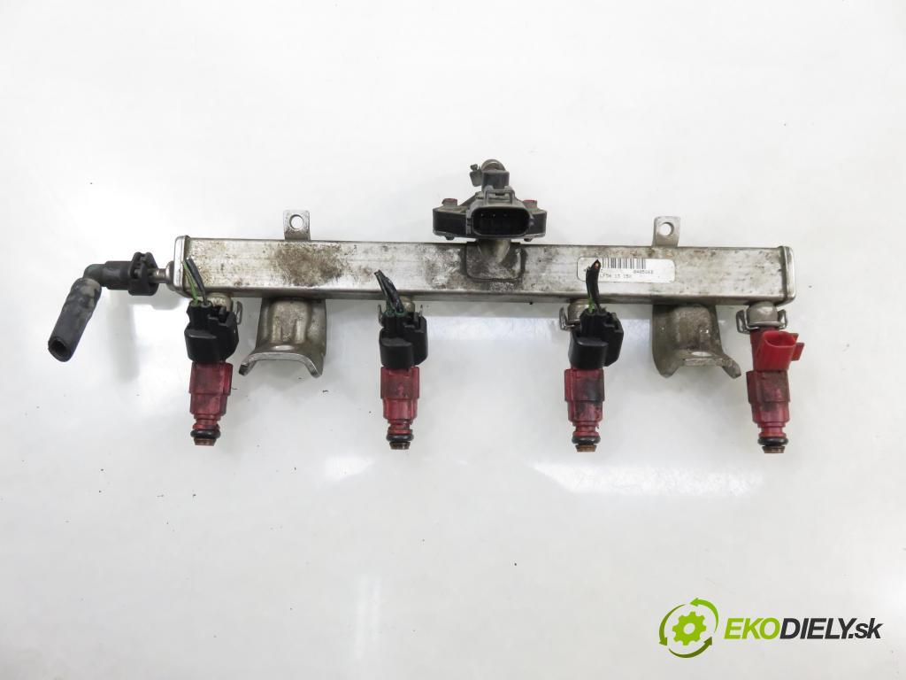 FORD USA FOCUS SEDAN 2005 107,00 2.0 Duratec HE 0,00 Lišta vstrekovacia 5L8G9D280AD ; 0280156161 ; 3S4GAB (Vstrekovacia lišta)