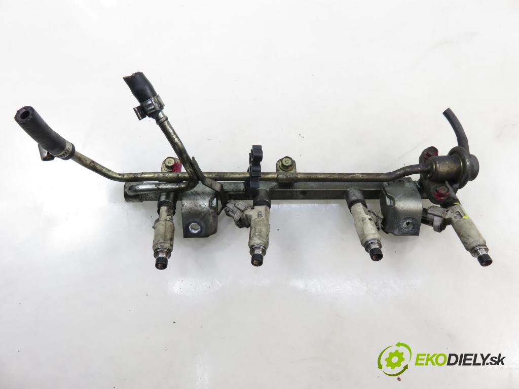 DAIHATSU TERIOS (J1_) SUV 2000 61,00 1.3 4WD (J100) - HC-EJ 1296,00 Lišta vstrekovacia 1955003100 (Vstrekovacia lišta)