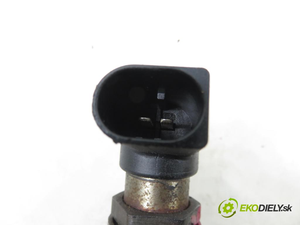 FORD FIESTA V (JH_, JD_) HB 2004 50,00 1.4 TDCi 68 - F6JB 1399,00 vstrekovač 9649574480 (Vstrekovač paliva)