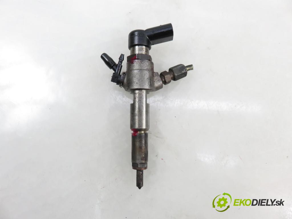 FORD FIESTA V (JH_, JD_) HB 2004 50,00 1.4 TDCi 68 - F6JB 1399,00 vstrekovač 9649574480 (Vstrekovač paliva)