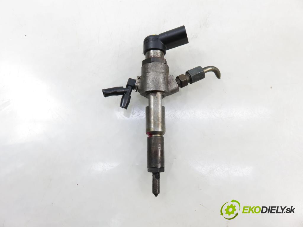 FORD FIESTA V (JH_, JD_) HB 2004 50,00 1.4 TDCi 68 - F6JB 1399,00 vstrekovač 9649574480 (Vstrekovač paliva)