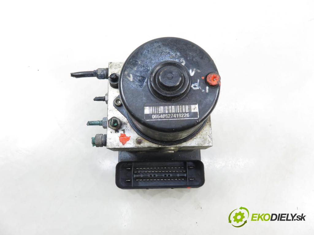 RENAULT ESPACE IV (JK0/1_) MINIVAN 2004 85,00 1.9 dCi 116 - F9Q 820 1870,00 Pumpa ABS 10096014223 ; 8200159837B (Pumpa ABS)