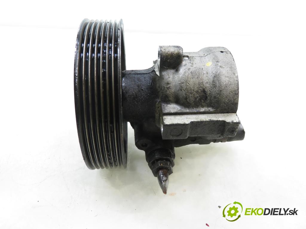 RENAULT ESPACE IV (JK0/1_) MINIVAN 2004 85,00 1.9 dCi 116 - F9Q 820 1870,00 pumpa servočerpadlo 7700426719 ; 26081479 (Servočerpadlo)