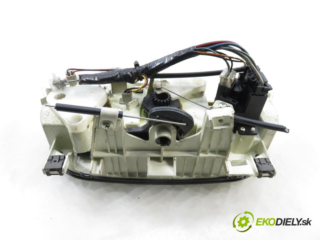 FIAT DOBLO nadwozie wielkoprzestrzenne (MPV) (119_, 223_) KOMBIVAN 2006 62,00 1.3 D Multijet - 223 A9.000 1248,00 Panel kúrenia KLIMATIZACE: