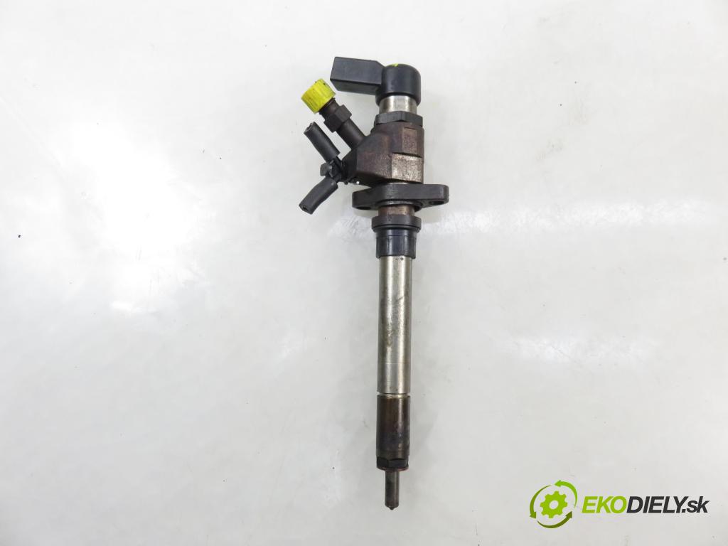 PEUGEOT 307 Break (3E) KOMBI 2004 0,00 2.0 HDi 135 - RHR (DW10BTED4) 1997,00 vstrekovač 9647247280 (Vstrekovač paliva)