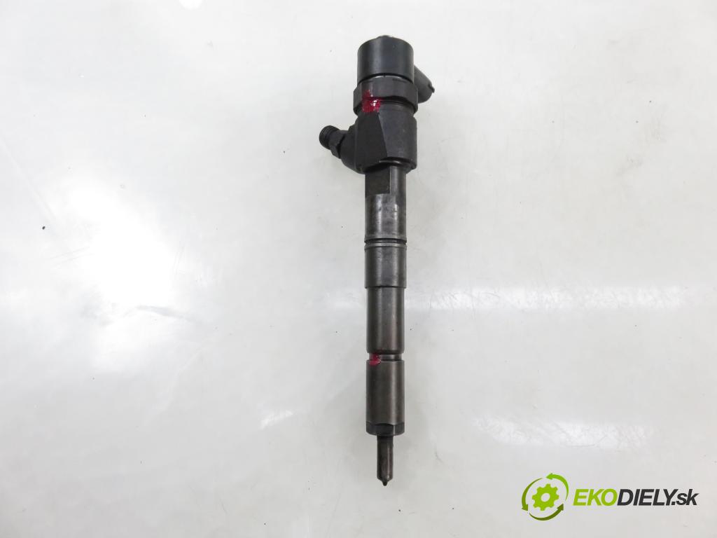 OPEL VECTRA C (Z02) HB 2005 110,00 1.9 CDTI - Z 19 DTH 1910,00 vstrekovač 0445110159 (Vstrekovač paliva)