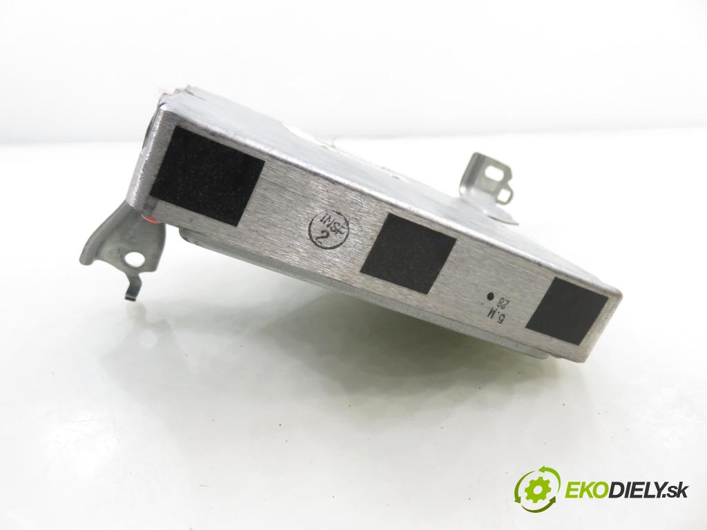 TOYOTA AVENSIS VERSO (_M2_) MINIVAN 2004 85,00 2.0 D (CLM20_) - 1CD-FTV 1995,00 Riadiaca jednotka Motor 8966144360 ; 1758005463