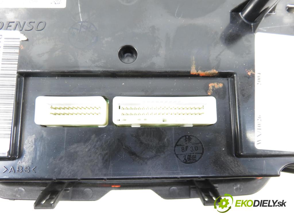 TOYOTA AVENSIS VERSO (_M2_) MINIVAN 2004 85,00 2.0 D (CLM20_) - 1CD-FTV 1995,00 Panel kúrenia KLIMATRONIK 5590044490