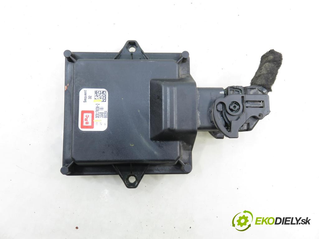 NISSAN ALMERA II Hatchback (N16) HB 2005 72,00 1.5 - QG15DE 1498,00 Riadiaca jednotka LPG DE8170302 ; 67R011002