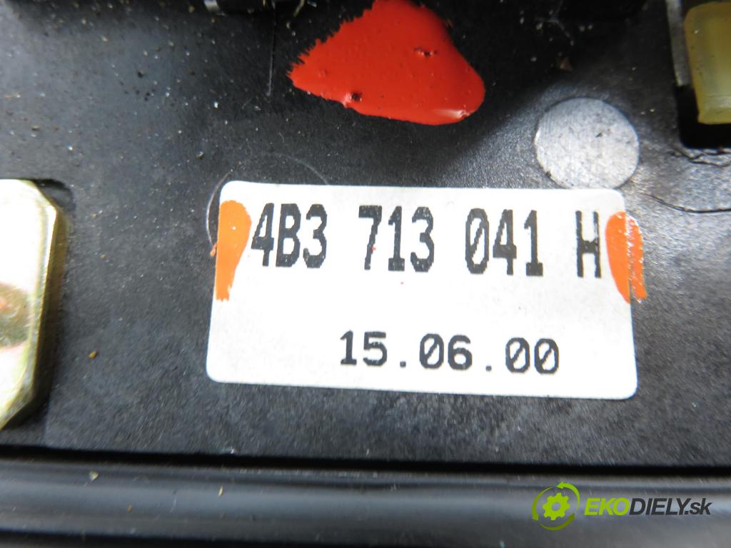 AUDI A6 Avant (4B5, C5) KOMBI 2001 220,00 4.2 quattro - ASG 4172,00 ZVEDÁK: 4B3713041H