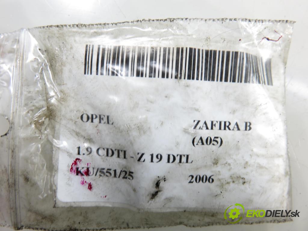 OPEL ZAFIRA B (A05) MINIVAN 2006 74,00 1.9 CDTI 8V 101 - Z 19 DTL 1910,00 vstrekovač  0445110165 (Vstrekovač paliva)