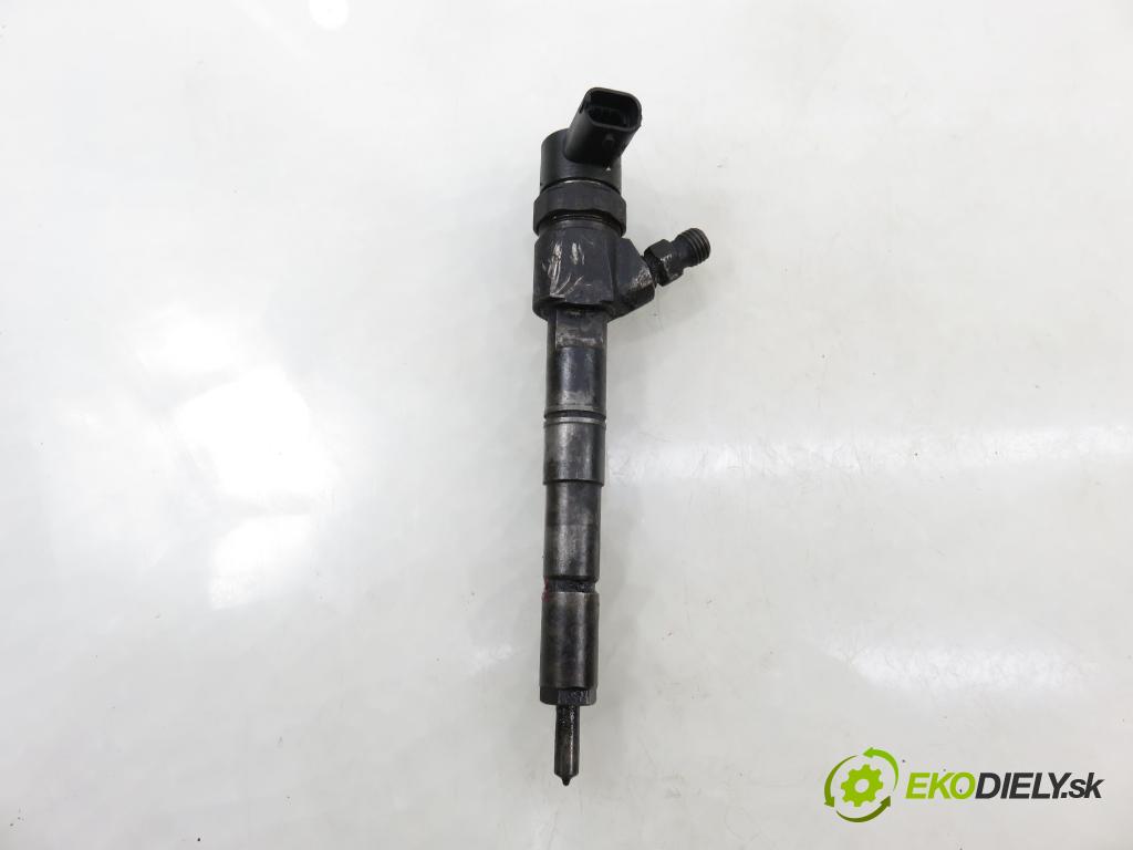 OPEL VECTRA C (Z02) HB 2005 110,00 1.9 CDTI - Z 19 DTH 1910,00 vstrekovač 0445110159 (Vstrekovač paliva)