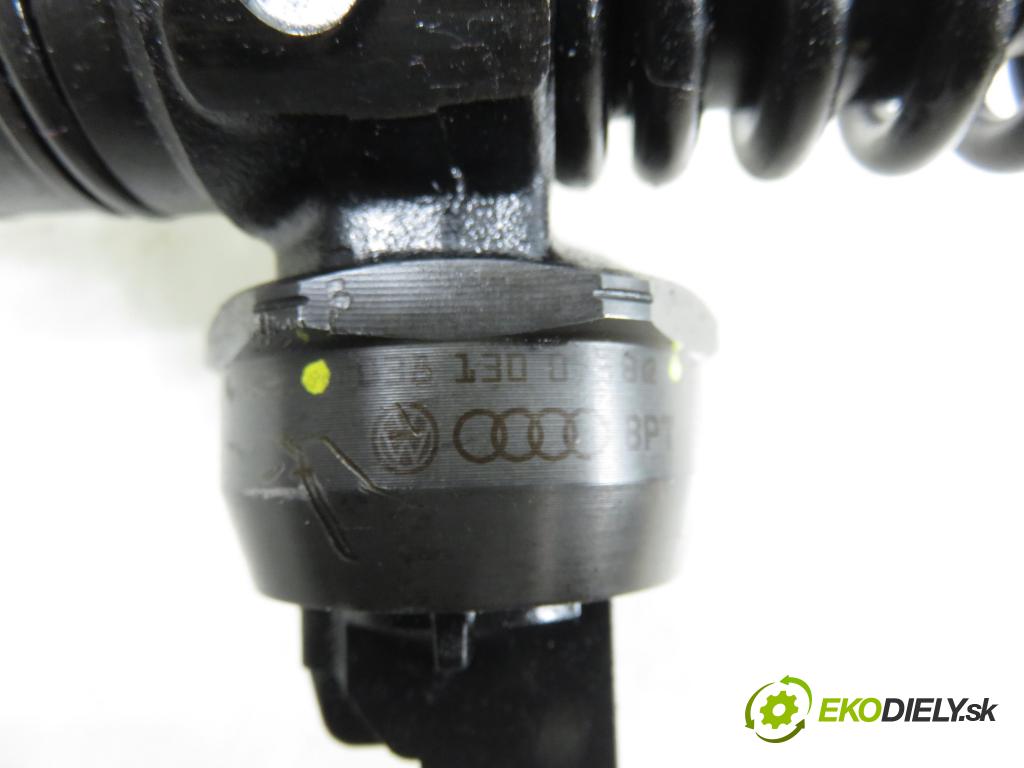 VW PASSAT B5.5 Variant (3B6) KOMBI 2001 96,00 1.9 TDI - AWX 1896,00 Vstrekovač 038130073BQ ; 0414720312 (Vstrekovač paliva)