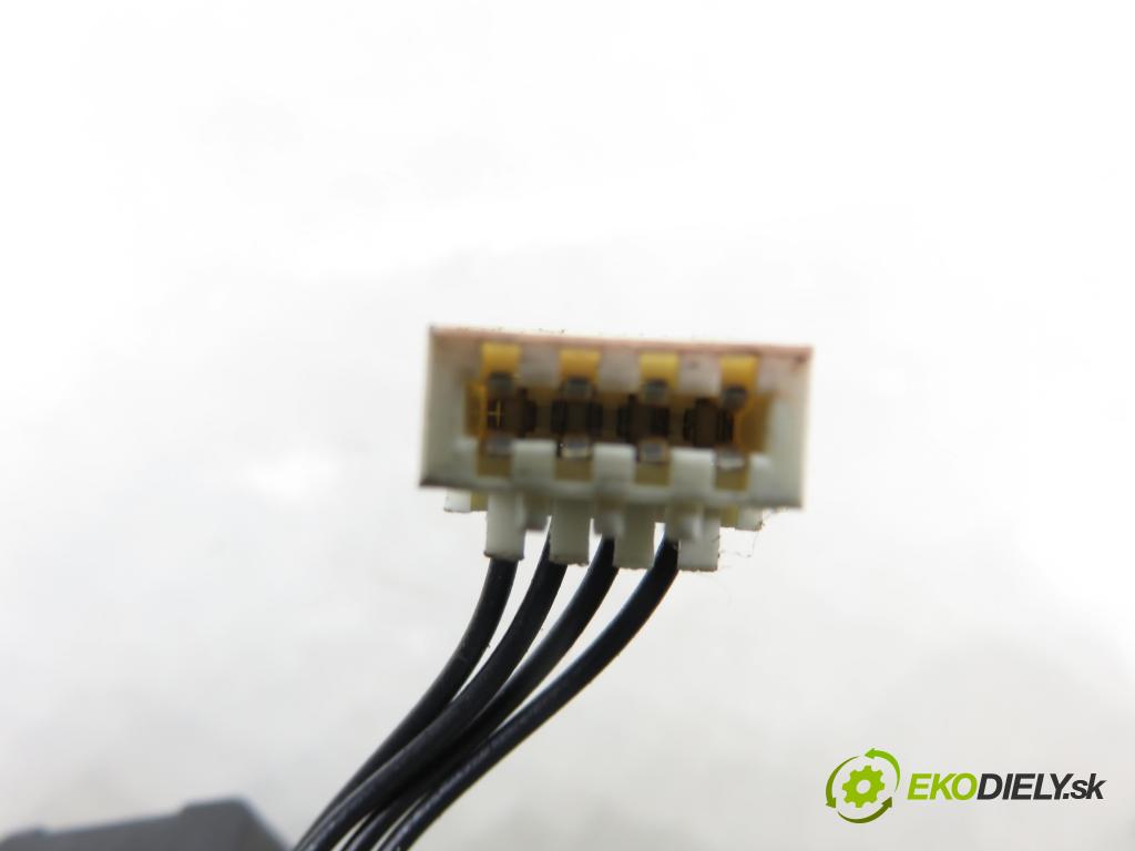 VW GOLF VII Variant (BA5, BV5) KOMBI 2019 850,00 1.6 TDI CR 115 - DGTE 1598,00 PÁSKA: air BAG 5Q1953569