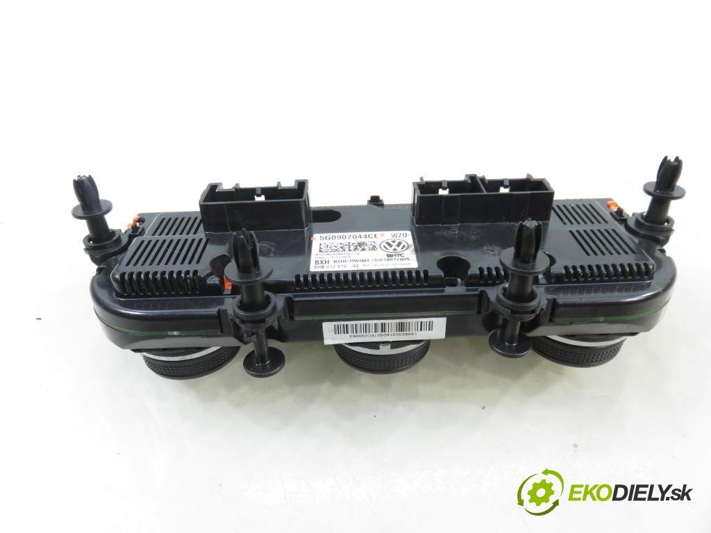 VW GOLF VII Variant (BA5, BV5) KOMBI 2019 850,00 1.6 TDI CR 115 - DGTE 1598,00 Panel kúrenia KLIMATRONIK 5G0907044CE