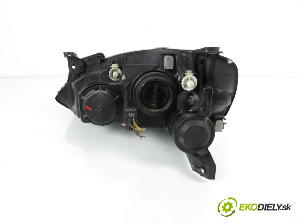 OPEL CORSA C (X01) HB 2006 55,00 1.7 DTI - Y 17 DT 1686,00 Svetlo PP 13115007