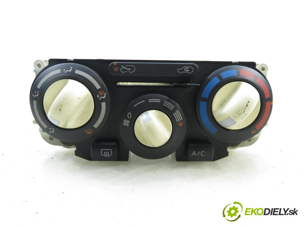 NISSAN MICRA III (K12) HB 2005 48,00 1.5 dCi 65 1461,00 Panel kúrenia KLIMATIZACE: F667193V01