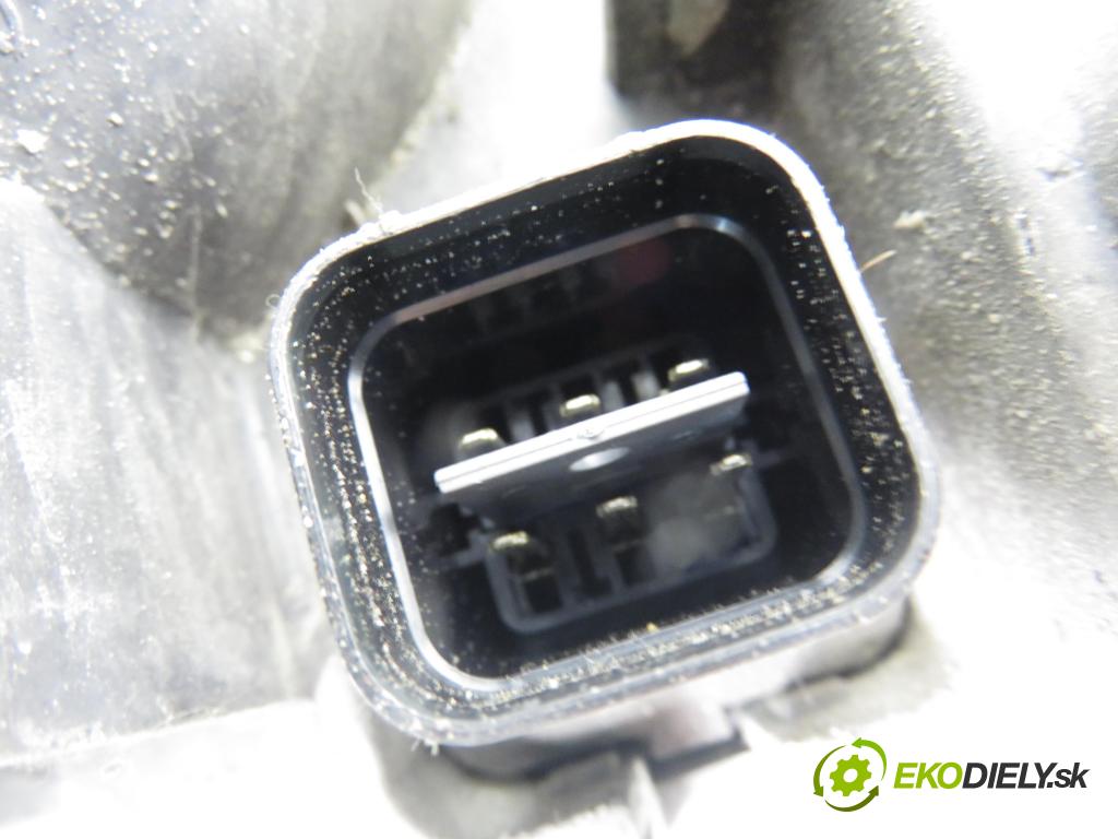 KIA CERATO I sedan (LD) SEDAN 2006 0,00 1.6 - G4ED 1599,00 Svetlo LP