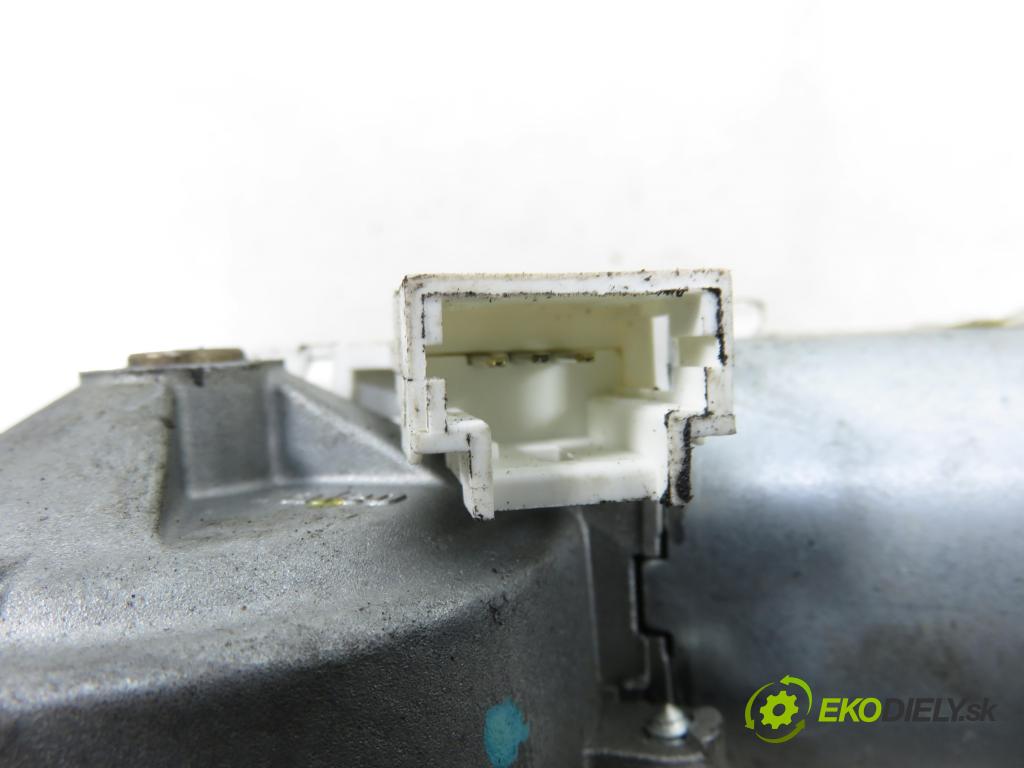 NISSAN MICRA III (K12) HB 2005 48,00 1.5 dCi 65 1461,00 motorek stěrače ZADNÍ: 8200017385D