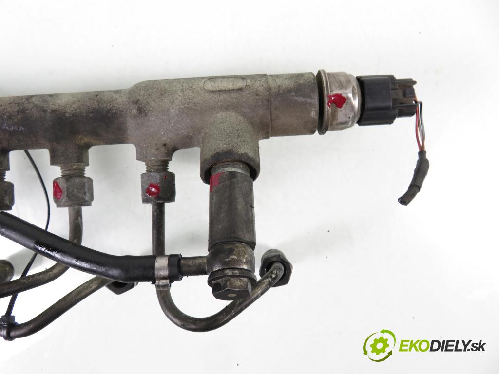 OPEL ASTRA H GTC (L08) HB 2009 81,00 1.7 CDTI - A 17 DTJ 1686,00 Lišta vstrekovacia  (Vstrekovacia lišta)